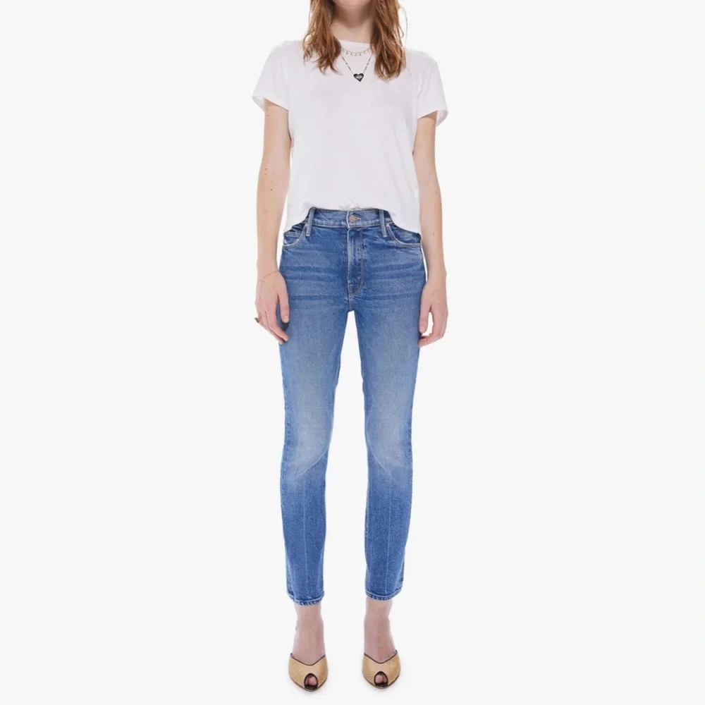 MOTHER Blue Ankle Crop Jeans